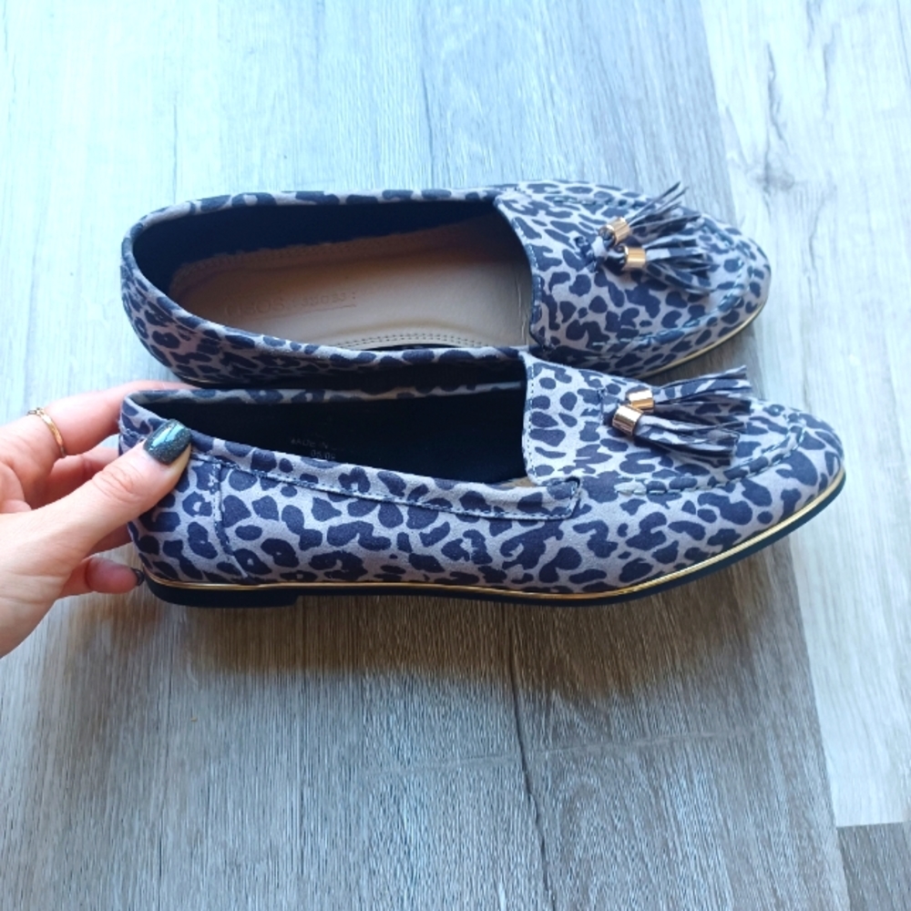 Gray Lepoard Loafers